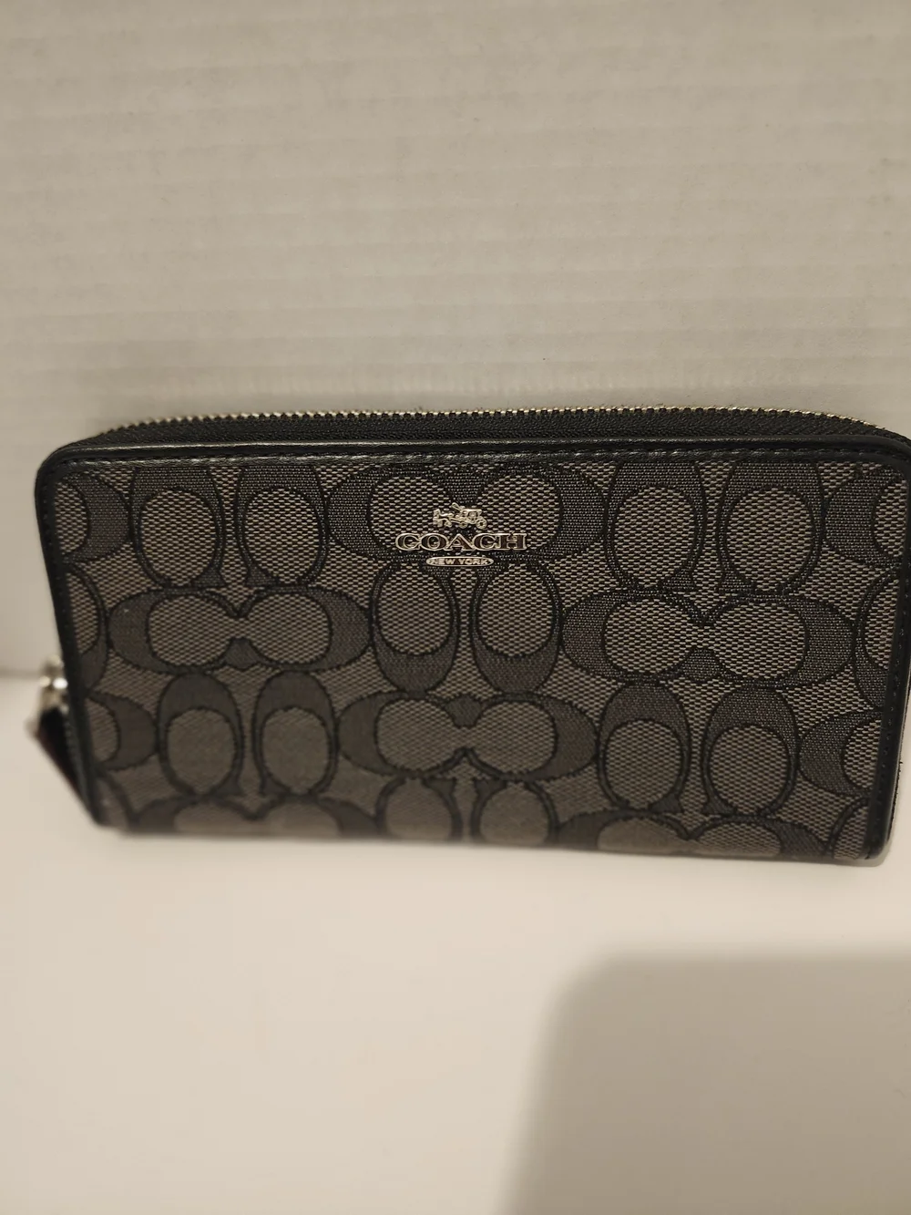 COACH Signature Zip Wallet in Black